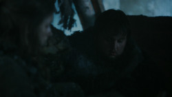 extant_GameOfThrones_2x03-WhatIsDeadMayNeverDie_0312