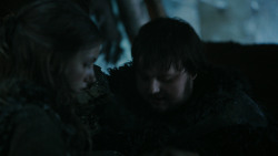 extant_GameOfThrones_2x03-WhatIsDeadMayNeverDie_0327