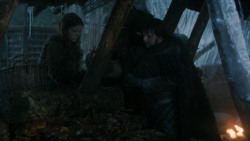 extant_GameOfThrones_2x03-WhatIsDeadMayNeverDie_0333