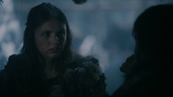 extant_GameOfThrones_2x03-WhatIsDeadMayNeverDie_0346