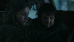 extant_GameOfThrones_2x03-WhatIsDeadMayNeverDie_0353