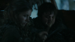 extant_GameOfThrones_2x03-WhatIsDeadMayNeverDie_0359
