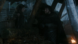 extant_GameOfThrones_2x03-WhatIsDeadMayNeverDie_0372