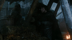 extant_GameOfThrones_2x03-WhatIsDeadMayNeverDie_0384