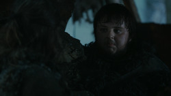 extant_GameOfThrones_2x03-WhatIsDeadMayNeverDie_0392