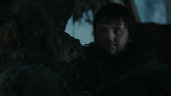 extant_GameOfThrones_2x03-WhatIsDeadMayNeverDie_0393