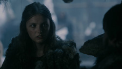 extant_GameOfThrones_2x03-WhatIsDeadMayNeverDie_0396