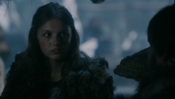 extant_GameOfThrones_2x03-WhatIsDeadMayNeverDie_0399