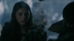 extant_GameOfThrones_2x03-WhatIsDeadMayNeverDie_0401