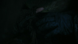 extant_GameOfThrones_2x03-WhatIsDeadMayNeverDie_0417