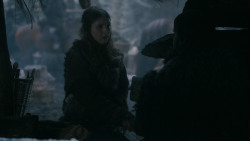 extant_GameOfThrones_2x03-WhatIsDeadMayNeverDie_0430