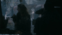 extant_GameOfThrones_2x03-WhatIsDeadMayNeverDie_0431