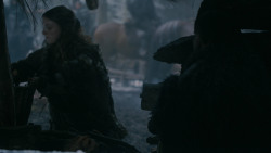 extant_GameOfThrones_2x03-WhatIsDeadMayNeverDie_0432