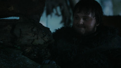 extant_GameOfThrones_2x03-WhatIsDeadMayNeverDie_0435
