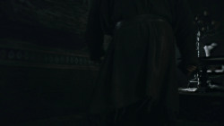 extant_GameOfThrones_2x03-WhatIsDeadMayNeverDie_0488