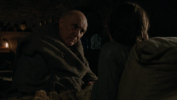 extant_GameOfThrones_2x03-WhatIsDeadMayNeverDie_0567