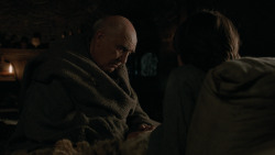 extant_GameOfThrones_2x03-WhatIsDeadMayNeverDie_0581