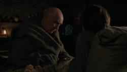 extant_GameOfThrones_2x03-WhatIsDeadMayNeverDie_0582
