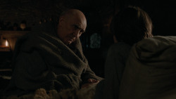 extant_GameOfThrones_2x03-WhatIsDeadMayNeverDie_0586