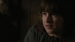 extant_GameOfThrones_2x03-WhatIsDeadMayNeverDie_0639