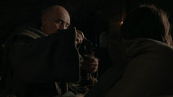 extant_GameOfThrones_2x03-WhatIsDeadMayNeverDie_0660