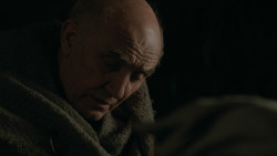 extant_GameOfThrones_2x03-WhatIsDeadMayNeverDie_0675