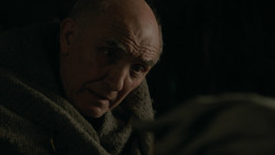 extant_GameOfThrones_2x03-WhatIsDeadMayNeverDie_0678