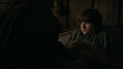 extant_GameOfThrones_2x03-WhatIsDeadMayNeverDie_0688