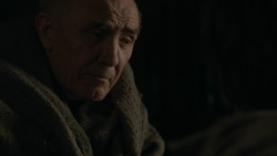 extant_GameOfThrones_2x03-WhatIsDeadMayNeverDie_0696