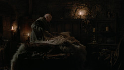 extant_GameOfThrones_2x03-WhatIsDeadMayNeverDie_0745