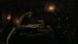extant_GameOfThrones_2x03-WhatIsDeadMayNeverDie_0747