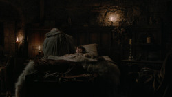 extant_GameOfThrones_2x03-WhatIsDeadMayNeverDie_0751
