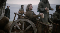 extant_GameOfThrones_2x03-WhatIsDeadMayNeverDie_0837