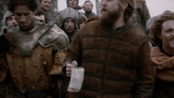 extant_GameOfThrones_2x03-WhatIsDeadMayNeverDie_0847