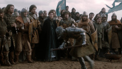 extant_GameOfThrones_2x03-WhatIsDeadMayNeverDie_0858