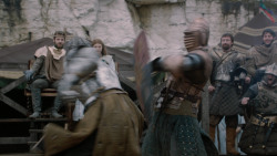 extant_GameOfThrones_2x03-WhatIsDeadMayNeverDie_0865
