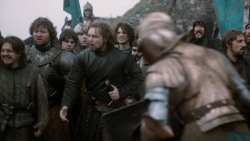 extant_GameOfThrones_2x03-WhatIsDeadMayNeverDie_0873