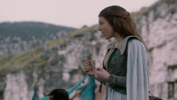 extant_GameOfThrones_2x03-WhatIsDeadMayNeverDie_0897