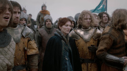 extant_GameOfThrones_2x03-WhatIsDeadMayNeverDie_0906