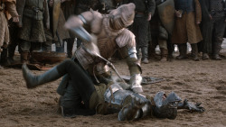 extant_GameOfThrones_2x03-WhatIsDeadMayNeverDie_0908
