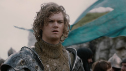 extant_GameOfThrones_2x03-WhatIsDeadMayNeverDie_1056