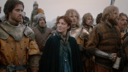 extant_GameOfThrones_2x03-WhatIsDeadMayNeverDie_1067