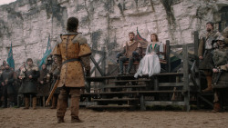 extant_GameOfThrones_2x03-WhatIsDeadMayNeverDie_1080