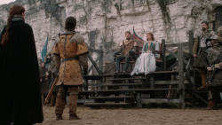 extant_GameOfThrones_2x03-WhatIsDeadMayNeverDie_1083