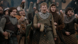 extant_GameOfThrones_2x03-WhatIsDeadMayNeverDie_1144
