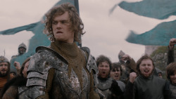 extant_GameOfThrones_2x03-WhatIsDeadMayNeverDie_1147