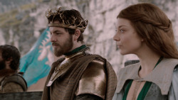 extant_GameOfThrones_2x03-WhatIsDeadMayNeverDie_1158