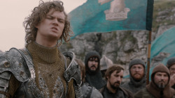extant_GameOfThrones_2x03-WhatIsDeadMayNeverDie_1202