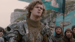 extant_GameOfThrones_2x03-WhatIsDeadMayNeverDie_1204