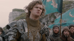 extant_GameOfThrones_2x03-WhatIsDeadMayNeverDie_1205